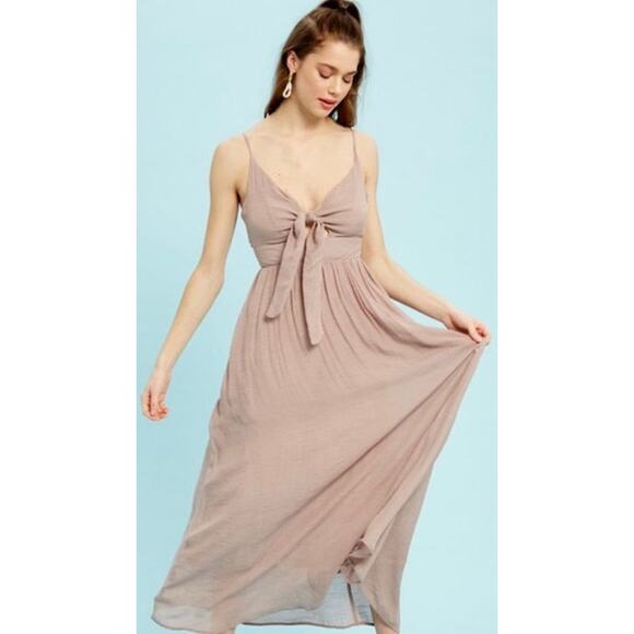 Listicle Dresses & Skirts - Listicle Front Tie Cutout Maxi Dress Mauve Adjustable Straps NEW Size M